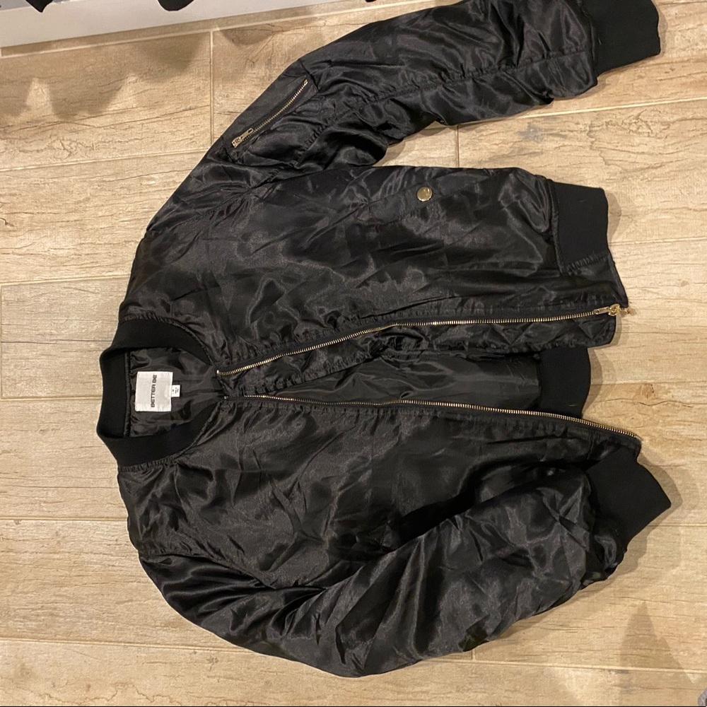 Medium puffer bomber jacket